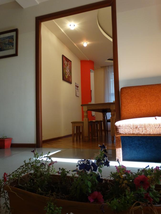 יירבאן Destiny 1 Hostel מראה חיצוני תמונה